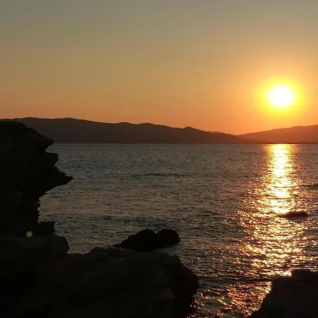 Ξενοδοχείο Aetos 2*