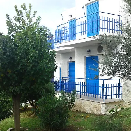 Aetos Hotel